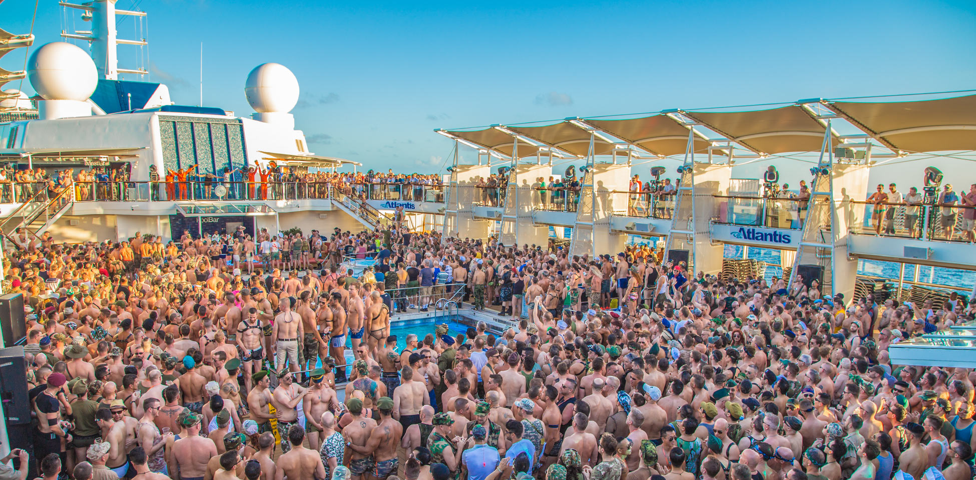 Premium LGBTQ+ hotel & travel placement