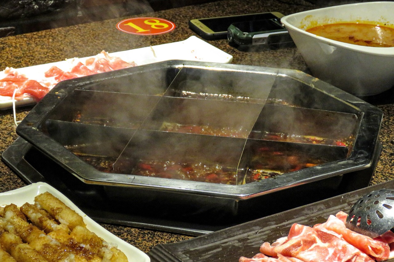 Baijiu, banquets and ganbei — Chinese drinking culture decoded