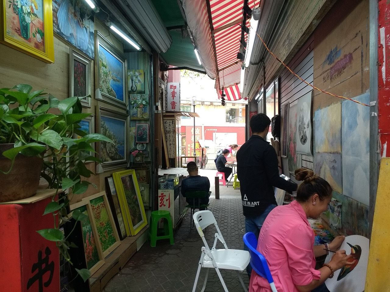 Dafen Oil Painting Village studios, Shenzhen