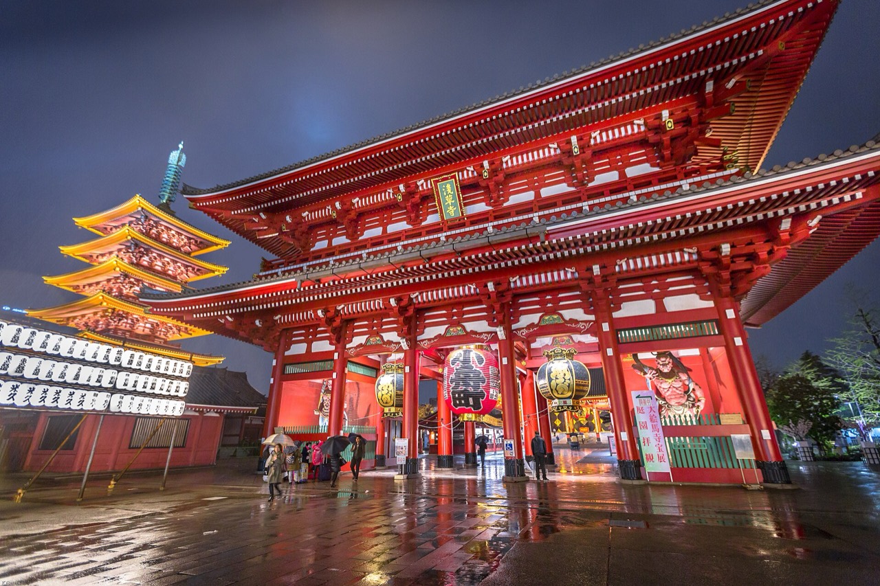 Senso-ji temple in Asakusa lit up in the evening