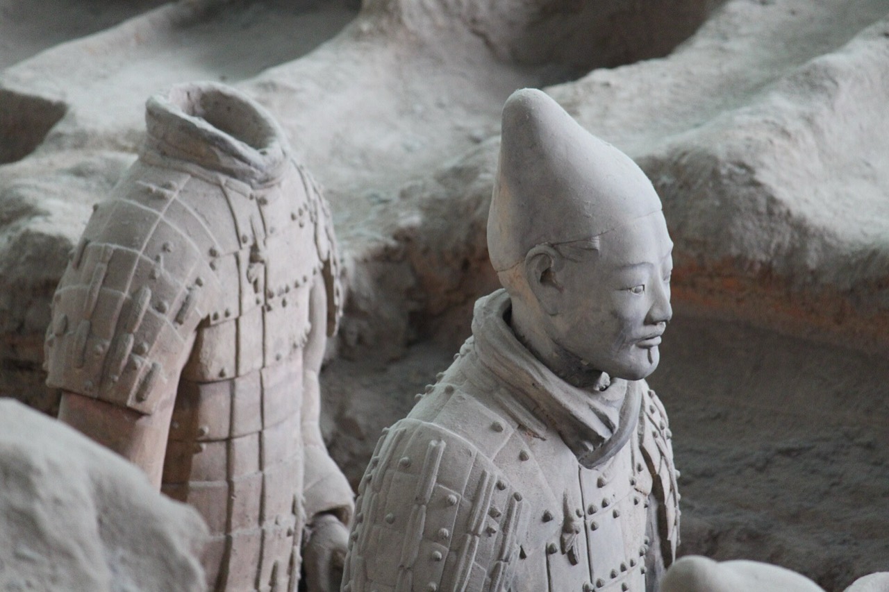 Ranks of Terracotta Army warriors in Pit 1, Xi'an
